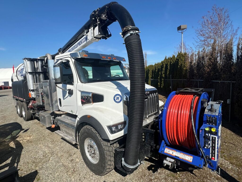 Front of Sewer Equipment 900 Combo Truck
