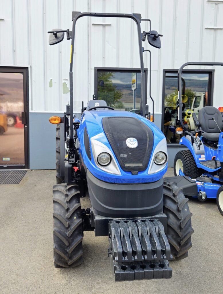 Front of New Holland T4.80V