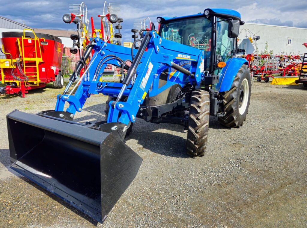 Front Left of New Holland Workmaster 65