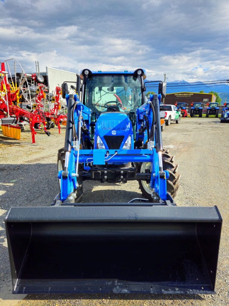 Front of New Holland Workmaster 65