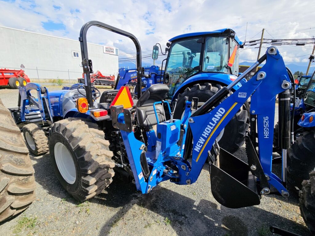 Rear of New Holland Workmaster 40