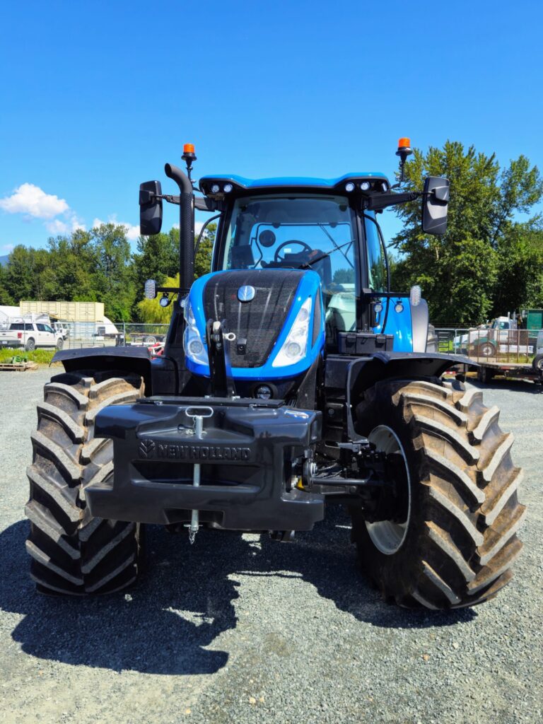 Front Center of New Holland T7.245 Tractor