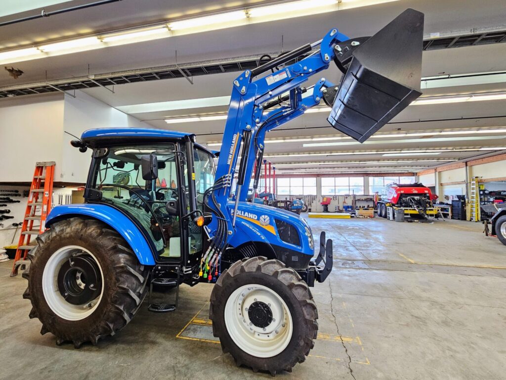 Right of New Holland Workmaster 75