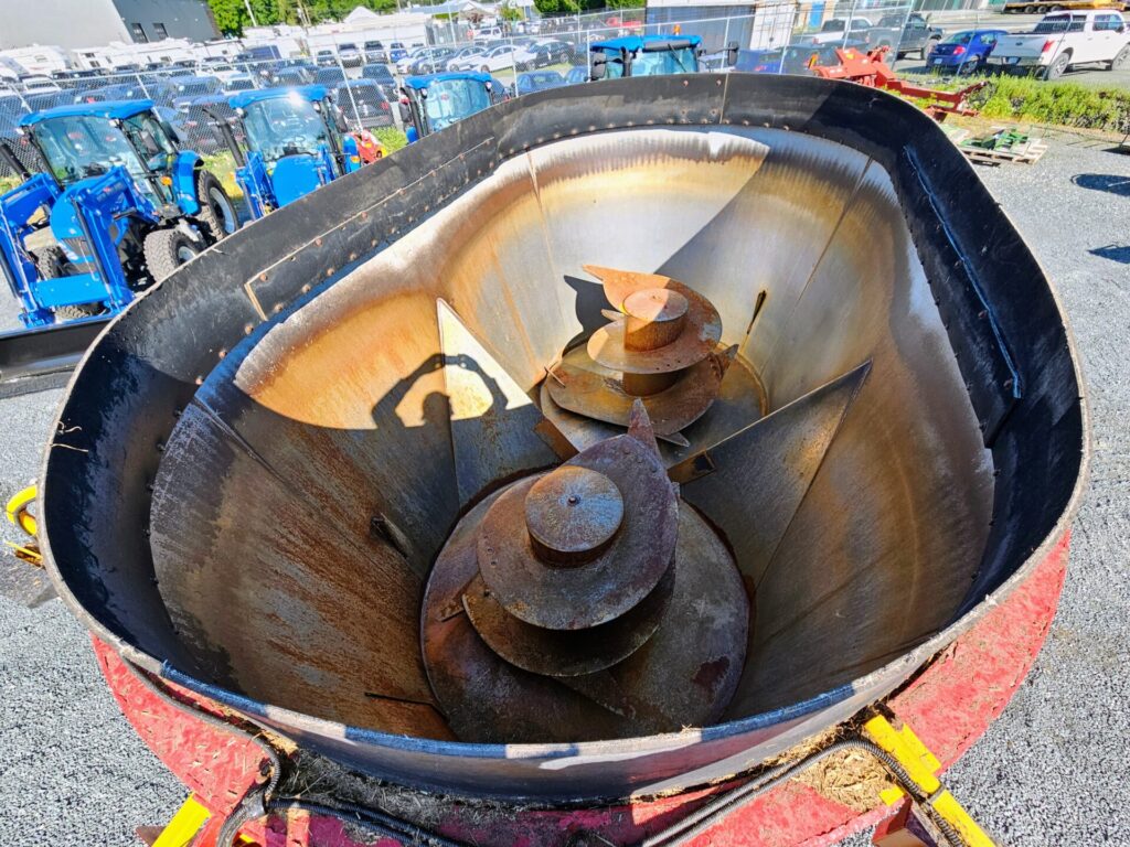 Tub Inside of Supreme Mixer Wagon