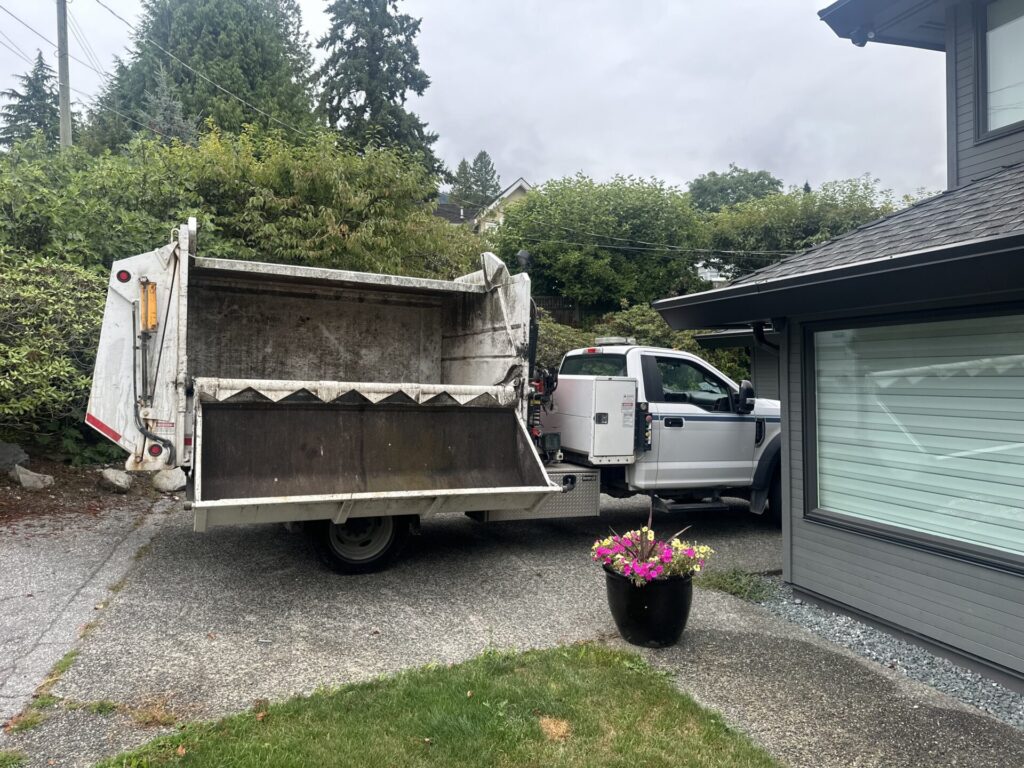 Side of Haul All Truck