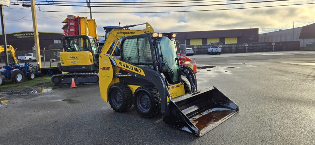 Front Left of New Holland L215 Skid Steer