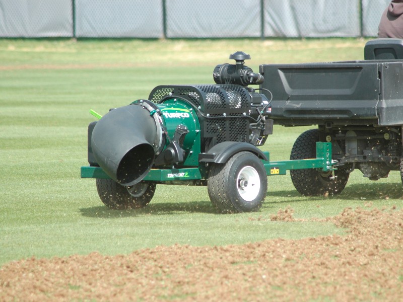 Right Side of Turfco Debris Blower