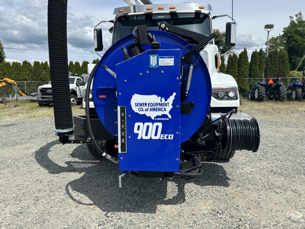 Front of Sewer Equipment 900 ECO