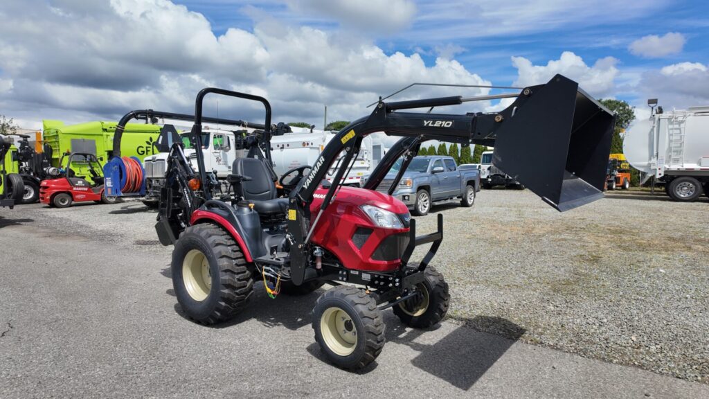 Left Side of Yanmar 425