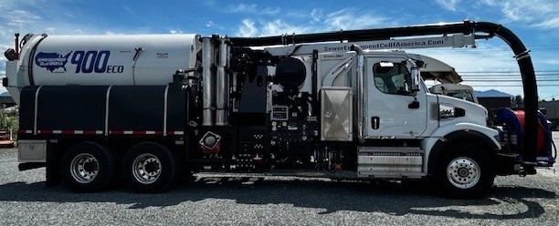 Right Side of Sewer Equipment 900 ECO