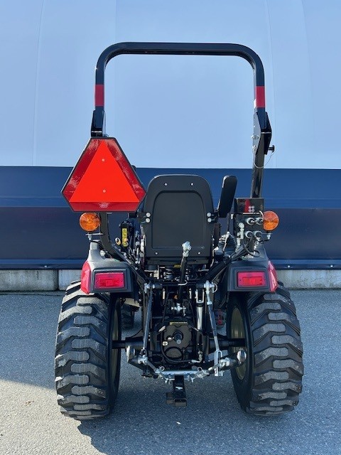 Rear of Yanmar SA325 BI-L