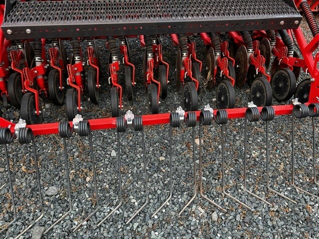 Tines of Kuhn
