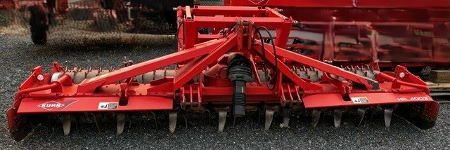 Front of Kuhn 4003D Power Harrow