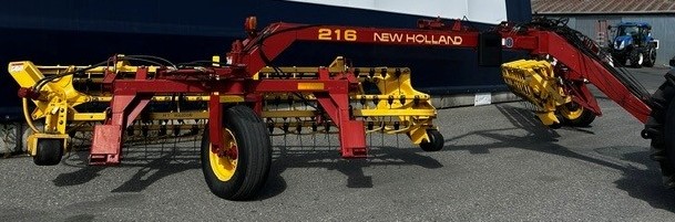 New Holland Rake Picture 3